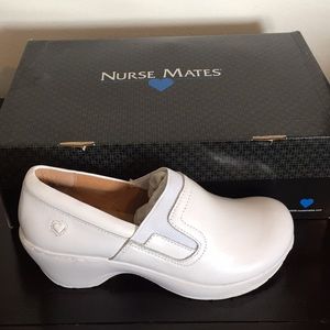 Nursing footwear